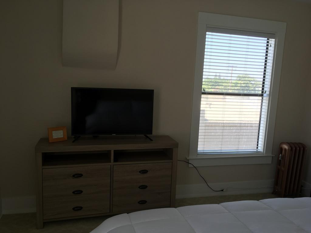 Hotel Burgess Reedley Exterior foto